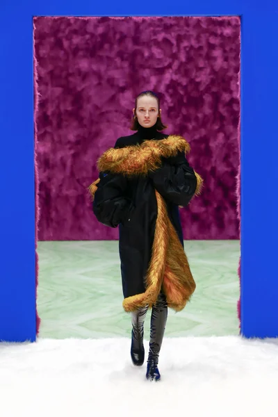 Look 31